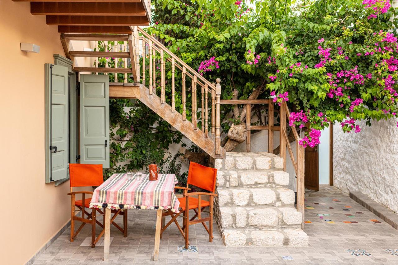 Aphrodite Villas Halki - Villa Bougainvillea المظهر الخارجي الصورة
